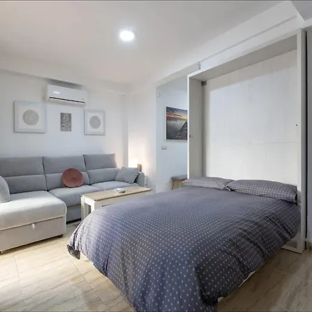 In By Playa Carihuela Apartamento *